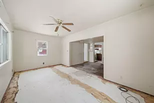 108 Bagg Ave, Jackson, MI 49203 - Photo 7