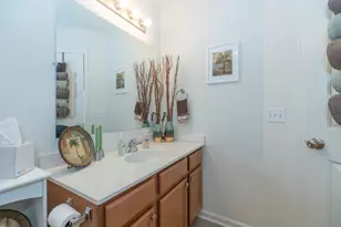 12670 Broadmoor Pl, Grand Haven, MI 49417 - Photo 33