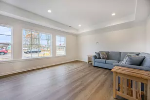 9720 Opal Ln, Portage, MI 49002 - Photo 5