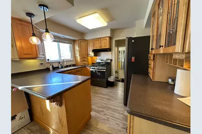 2184 Cumberland Drive, Troy, MI 48085 - Photo 15