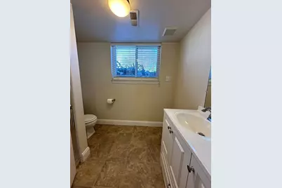 2184 Cumberland Drive, Troy, MI 48085 - Photo 37