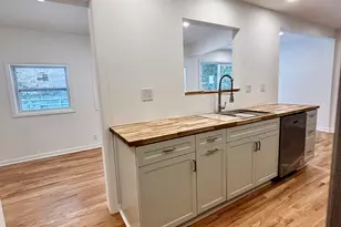 325 Winwood Ave, Saint Joseph, MI 49085 - Photo 21