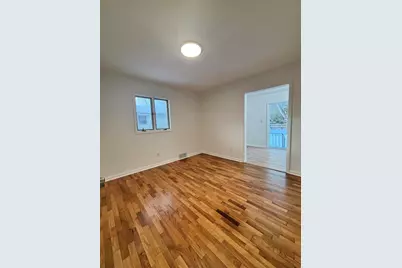 325 Winwood Avenue, Saint Joseph, MI 49085 - Photo 25