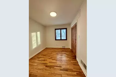 325 Winwood Avenue, Saint Joseph, MI 49085 - Photo 33