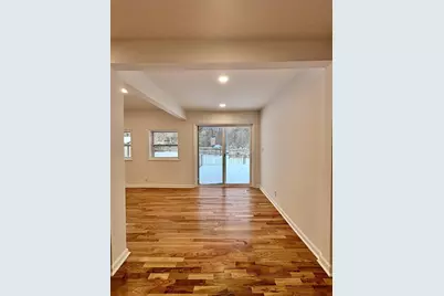 325 Winwood Avenue, Saint Joseph, MI 49085 - Photo 21