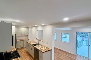 325 Winwood Ave, Saint Joseph, MI 49085 - Photo 29