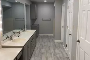 229 Portchester Rd, Holland, MI 49424 - Photo 23