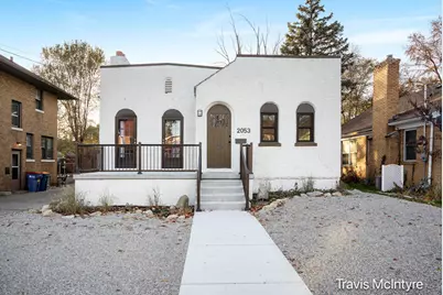 2053 SE Paris Avenue, Grand Rapids, MI 49505 - Photo 1