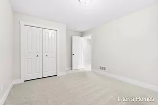 1577 N Village Cir, Kalamazoo, MI 49009 - Photo 25