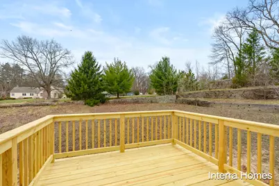 1577 N Village Circle, Kalamazoo, MI 49009 - Photo 27