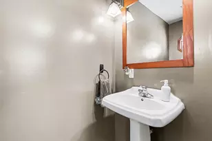 10881 Hoffman Rd, Three Rivers, MI 49093 - Photo 13