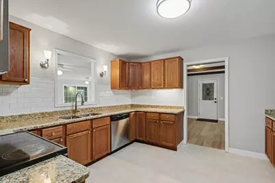 8232 Gull Manor, Richland, MI 49083 - Photo 7