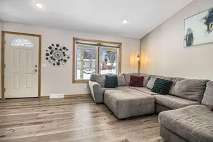 2143 Sandstone Dr, Jenison, MI 49428 - Photo 3