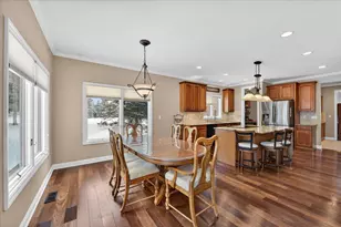 10056 Rosemarie Run, Brighton, MI 48114 - Photo 11