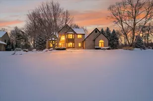 10056 Rosemarie Run, Brighton, MI 48114 - Photo 25