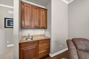 10056 Rosemarie Run, Brighton, MI 48114 - Photo 5