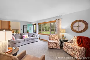 15991 Croswell St, West Olive, MI 49460 - Photo 5