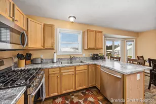 312 Lloyd Ct, Middleville, MI 49333 - Photo 11