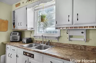 629 Harlan Ave NE, Grand Rapids, MI 49503 - Photo 13