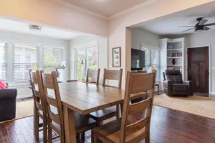 318 Superior St, South Haven, MI 49090 - Photo 9