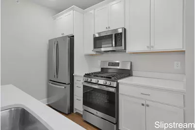 2354 Watertown Way NE, Grand Rapids, MI 49505 - Photo 5