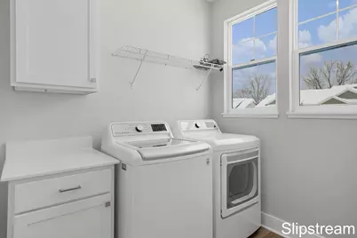 2354 Watertown Way NE, Grand Rapids, MI 49505 - Photo 25