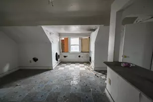 261 Chandler St, Detroit, MI 48202 - Photo 19