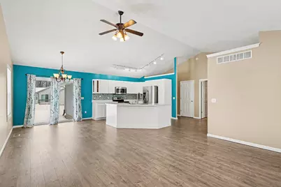 6189 Clover Meadows Avenue, Scotts, MI 49088 - Photo 5