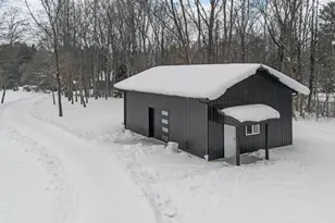 70037 Winding Pines Pkwy, Niles, MI 49120 - Photo 87