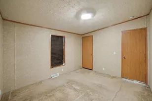 9912 S Mission Rd, Shepherd, MI 48883 - Photo 11