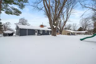 2519 Fairgrove St, Kalamazoo, MI 49009 - Photo 29