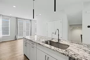 2824 Ridington Rd, Ann Arbor, MI 48105 - Photo 7