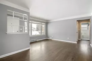 27576 MacKenzie Dr, Westland, MI 48185 - Photo 7