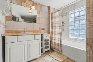 709 Griswold St, Jackson, MI 49203 - Photo 15