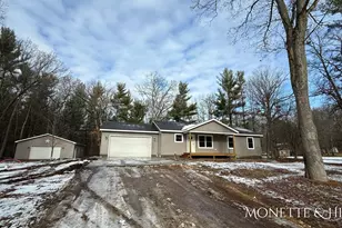 3318 E Michillinda Rd, Twin Lake, MI 49457 - Photo 1