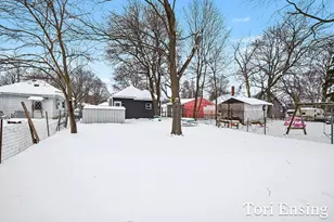 305 W Congress St, Greenville, MI 48838 - Photo 15