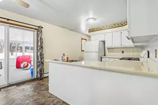 375 Airview Dr, Coldwater, MI 49036 - Photo 17