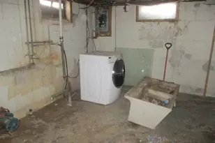 612 N Crystal Ave, Benton Harbor, MI 49022 - Photo 13