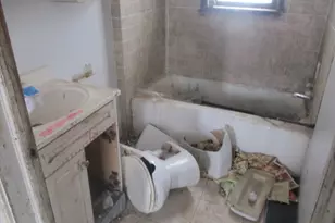 612 N Crystal Ave, Benton Harbor, MI 49022 - Photo 7