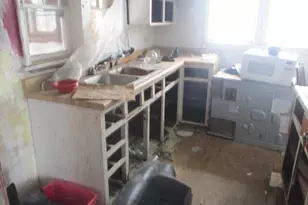 612 N Crystal Ave, Benton Harbor, MI 49022 - Photo 11