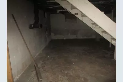 612 N Crystal Avenue, Benton Harbor, MI 49022 - Photo 17