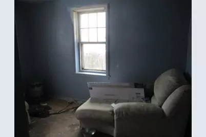 612 N Crystal Avenue, Benton Harbor, MI 49022 - Photo 9