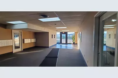 513 E 8th Street #15, Holland, MI 49423 - Photo 5