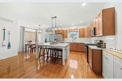 217 W Merchant Street, New Buffalo, MI 49117 - Photo 3