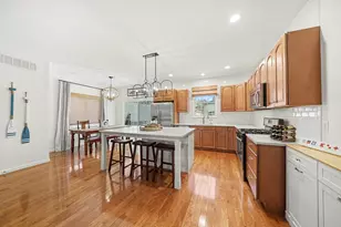 217 W Merchant St, New Buffalo, MI 49117 - Photo 3