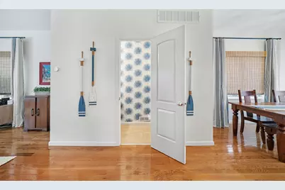 217 W Merchant Street, New Buffalo, MI 49117 - Photo 7