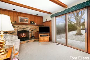 2111 Timberlane Dr, Jenison, MI 49428 - Photo 15