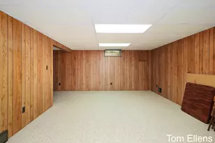 2111 Timberlane Dr, Jenison, MI 49428 - Photo 29