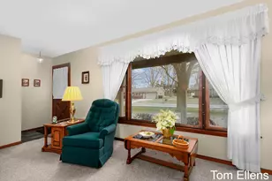 2111 Timberlane Dr, Jenison, MI 49428 - Photo 19