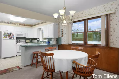 2111 Timberlane Drive, Jenison, MI 49428 - Photo 13